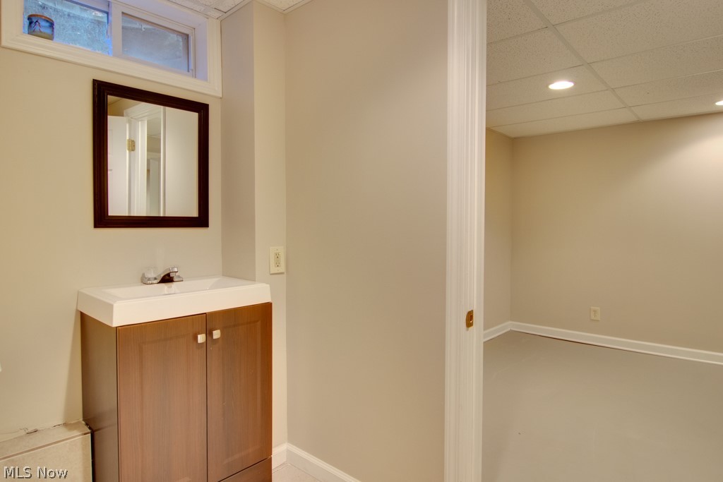 3267 Bancroft Road Akron, OH 44333 - Photo 21 of 26 Gallery Image 21