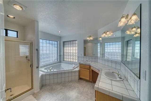 $2,300 | 3011 Pebble Beach Avenue, Pahrump, NV 89048