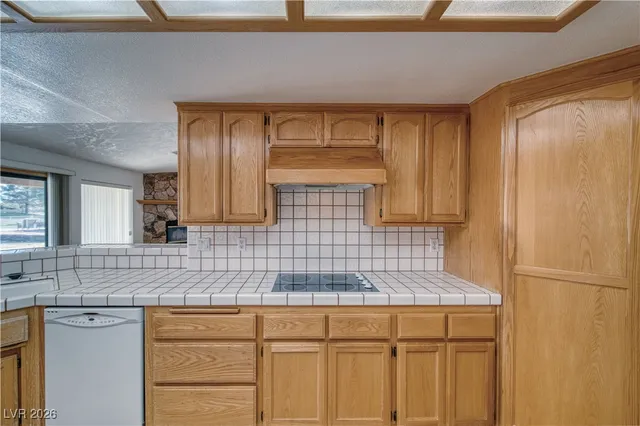 $2,300 | 3011 Pebble Beach Avenue, Pahrump, NV 89048