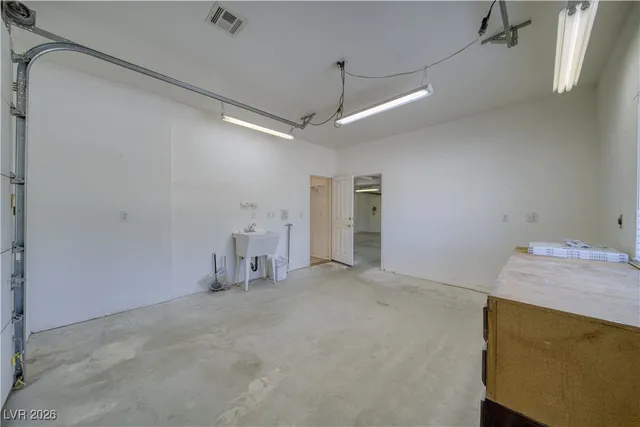 $2,300 | 3011 Pebble Beach Avenue, Pahrump, NV 89048