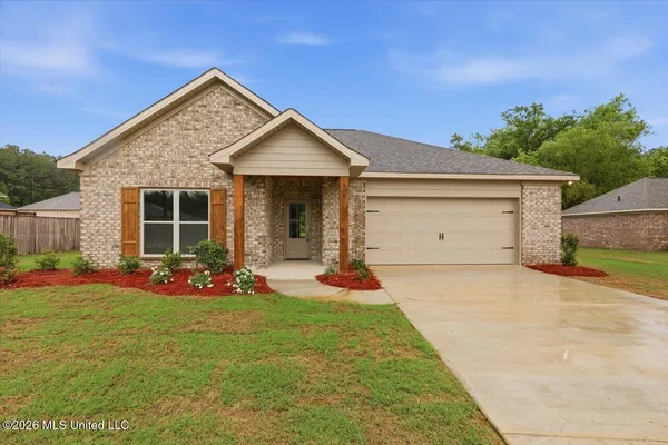 $279,900 | 300 Courtney Lane, Magee, MS 39111
