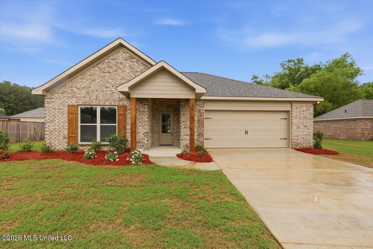 300 Courtney Lane Magee, MS 39111 - Photo 1 of 28 01-300 Courtney Lane _ Hometoursms.com