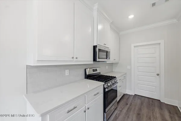 $279,900 | 300 Courtney Lane, Magee, MS 39111