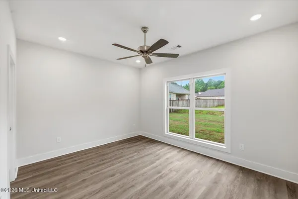 $279,900 | 300 Courtney Lane, Magee, MS 39111