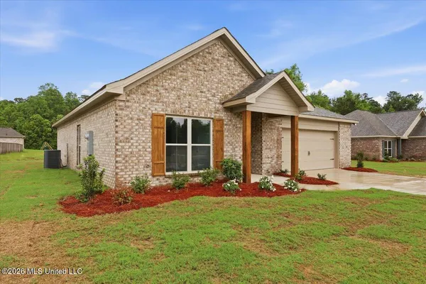 $279,900 | 300 Courtney Lane, Magee, MS 39111