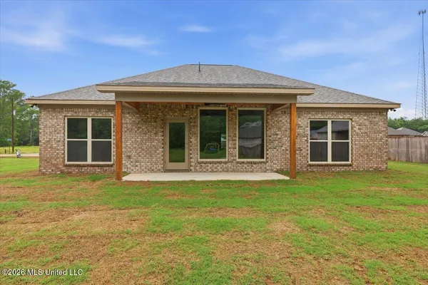$279,900 | 300 Courtney Lane, Magee, MS 39111