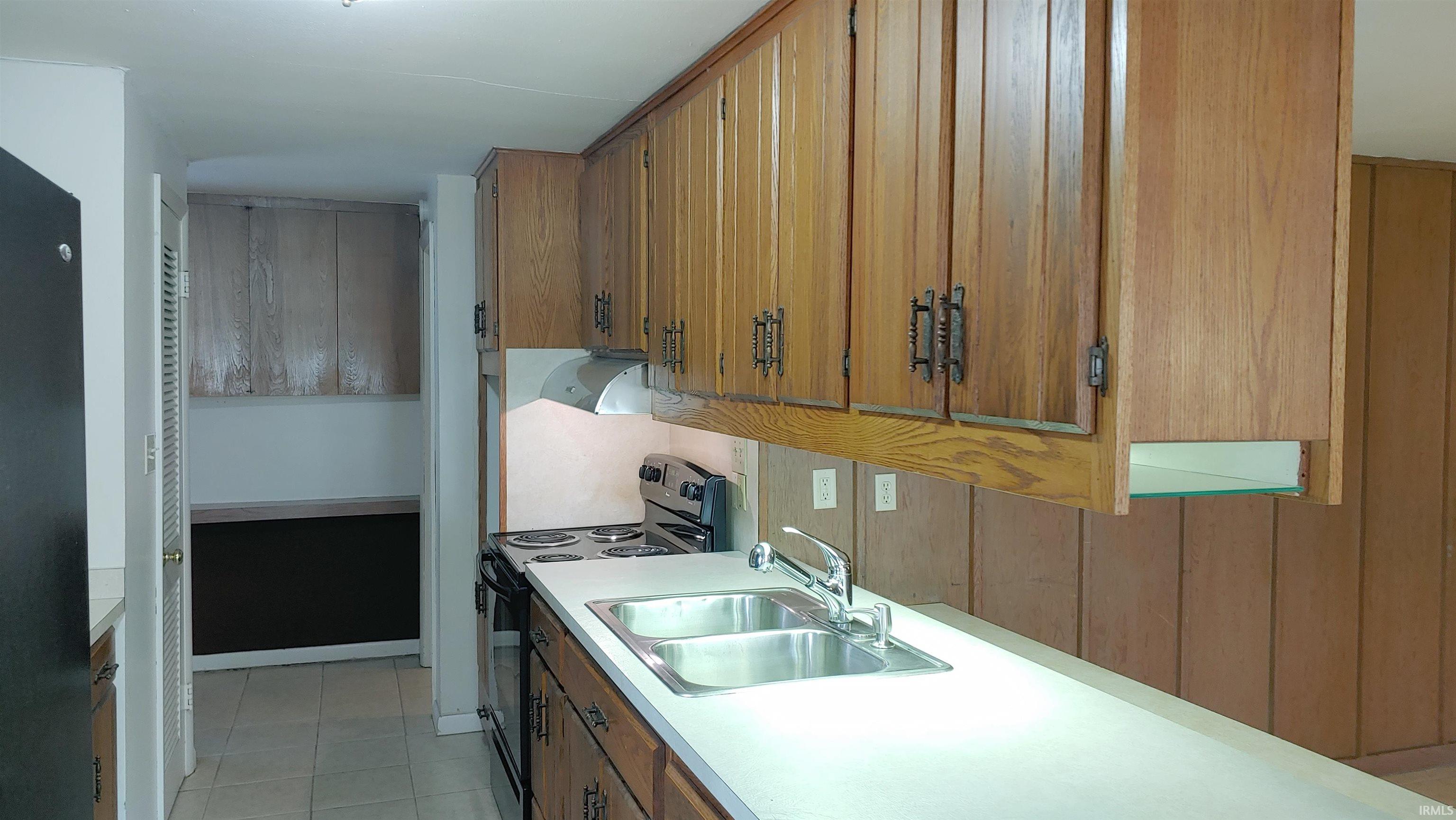 217 West Washington Center Road Fort Wayne, IN 46825 - Photo 7 of 30