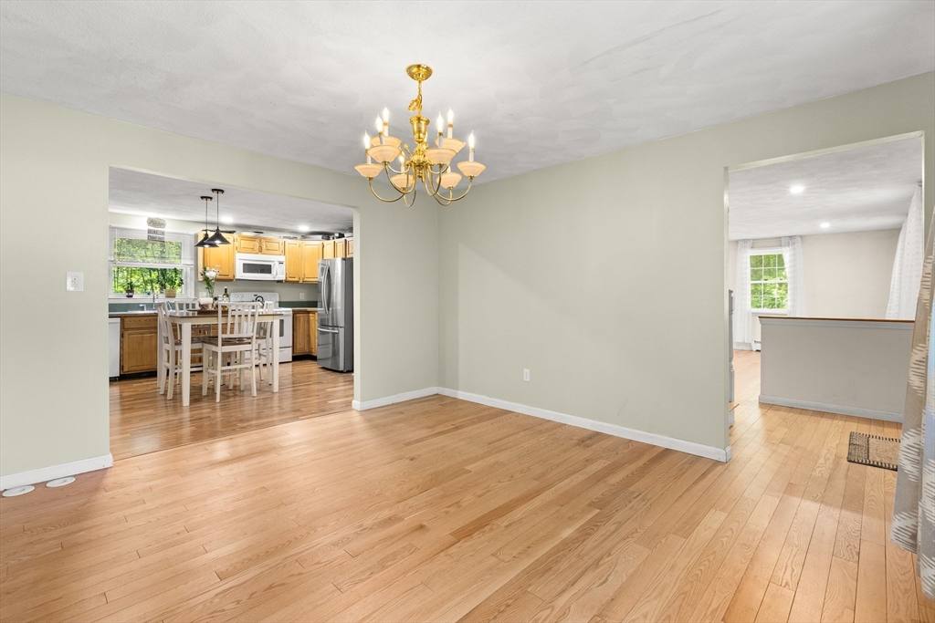 178 R King Street Groveland, MA 01834 - Photo 16 of 38 Gallery Image 16