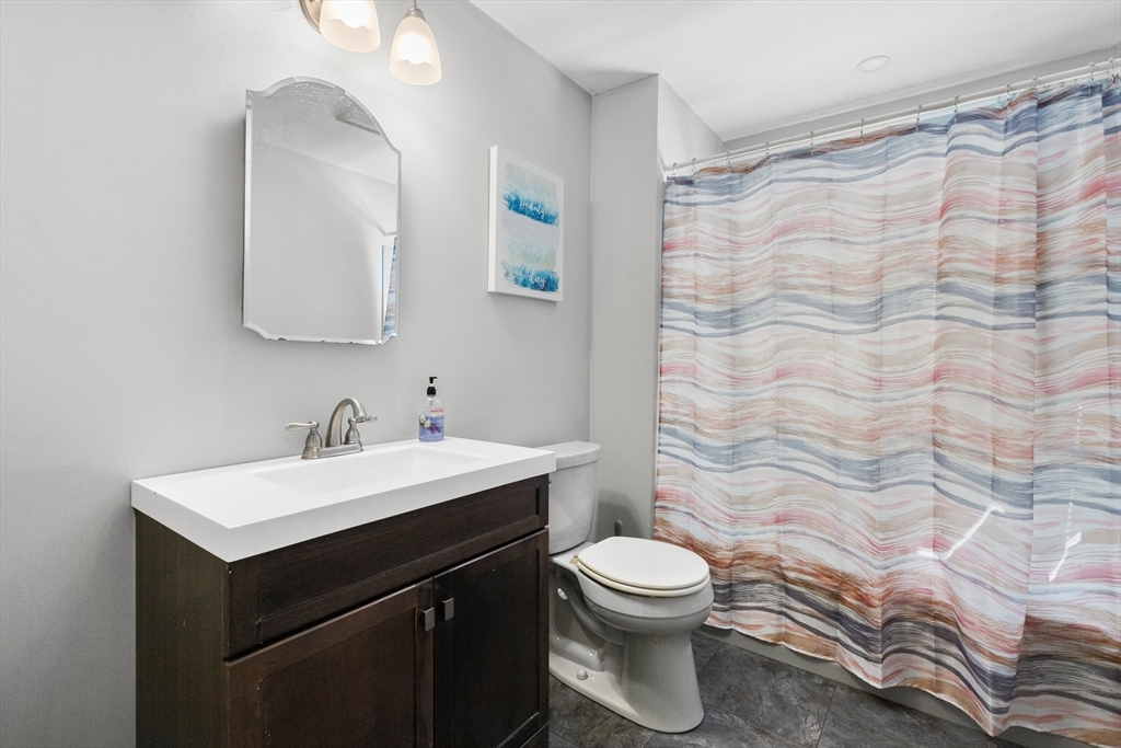 178 R King Street Groveland, MA 01834 - Photo 35 of 38 Gallery Image 35