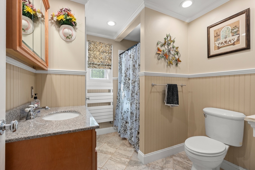 178 R King Street Groveland, MA 01834 - Photo 36 of 38 Gallery Image 36