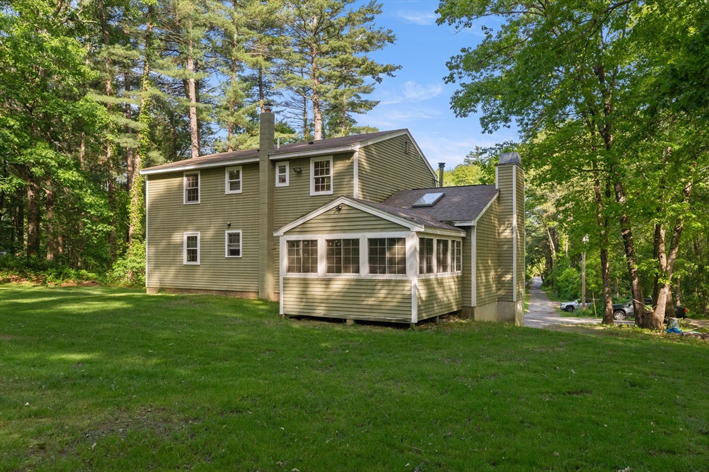 178 R King Street Groveland, MA 01834 - Photo 5 of 38 Gallery Image 5