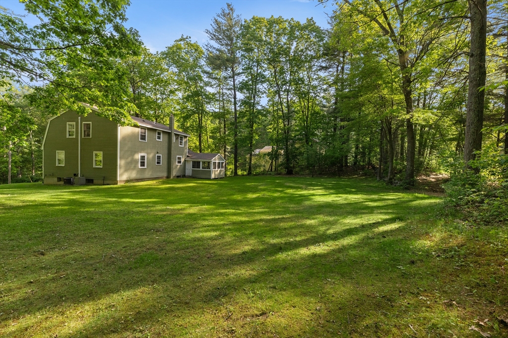 178 R King Street Groveland, MA 01834 - Photo 9 of 38 Gallery Image 9