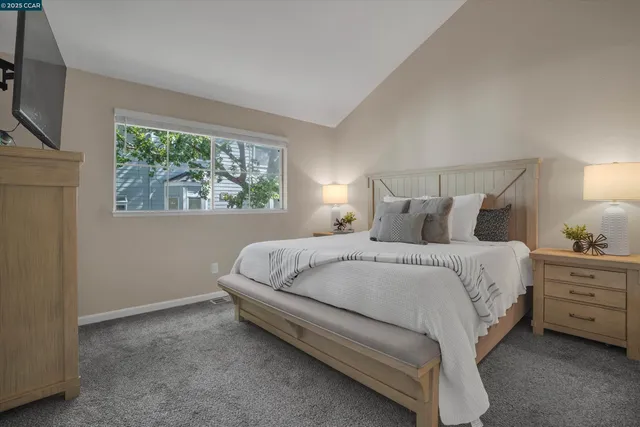 $555,000 | 235 Pebblecreek Court, Martinez, CA 94553