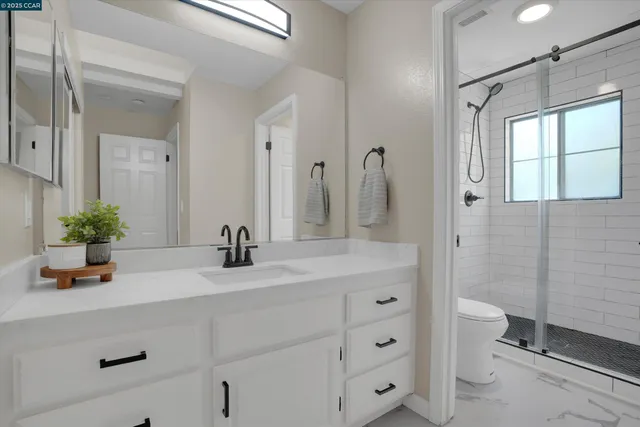 $555,000 | 235 Pebblecreek Court, Martinez, CA 94553