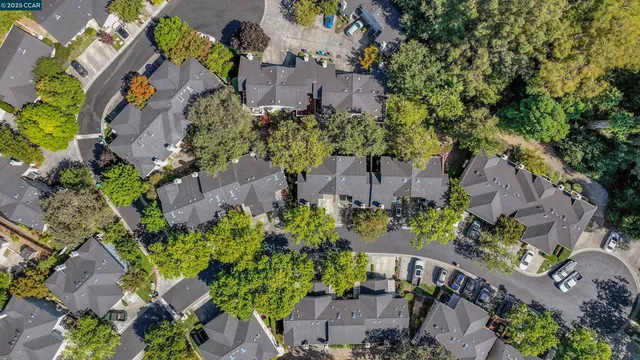 $555,000 | 235 Pebblecreek Court, Martinez, CA 94553