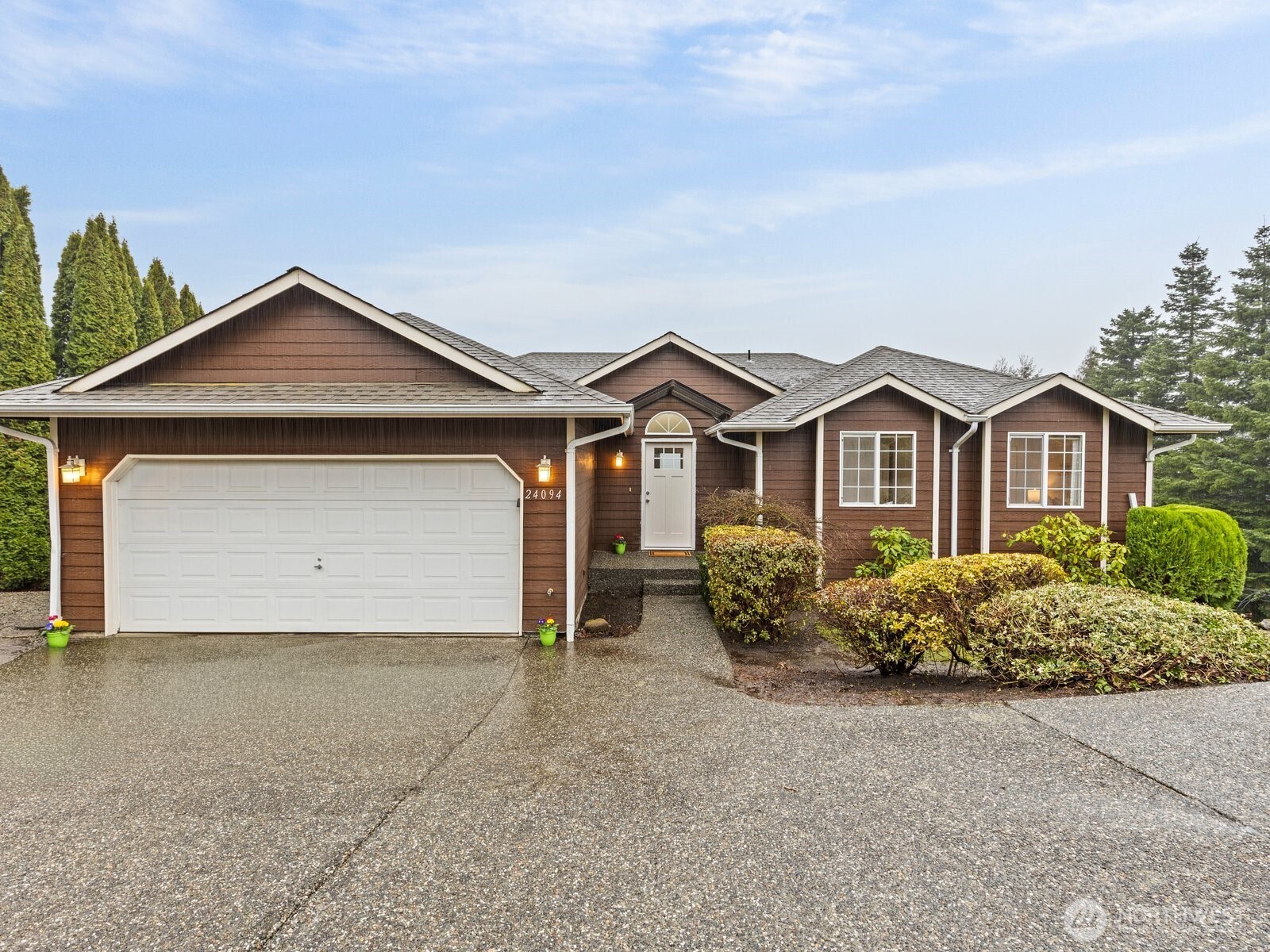24094 Walker Valley Road Mount Vernon, WA 98274 - Photo 2 of 35