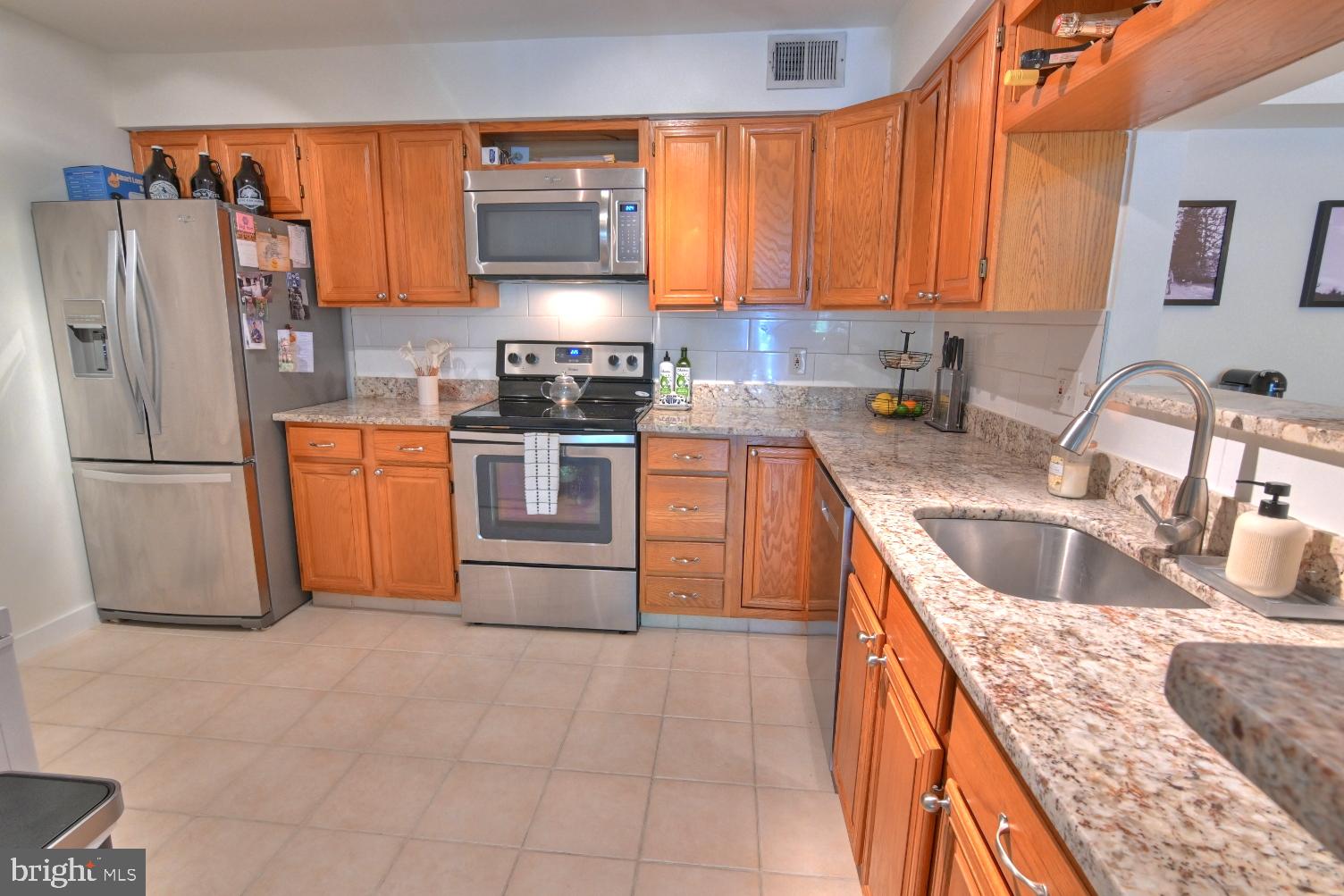 2220 Springwood Drive, Unit 108B Reston, VA 20191 - Photo 48 of 96
