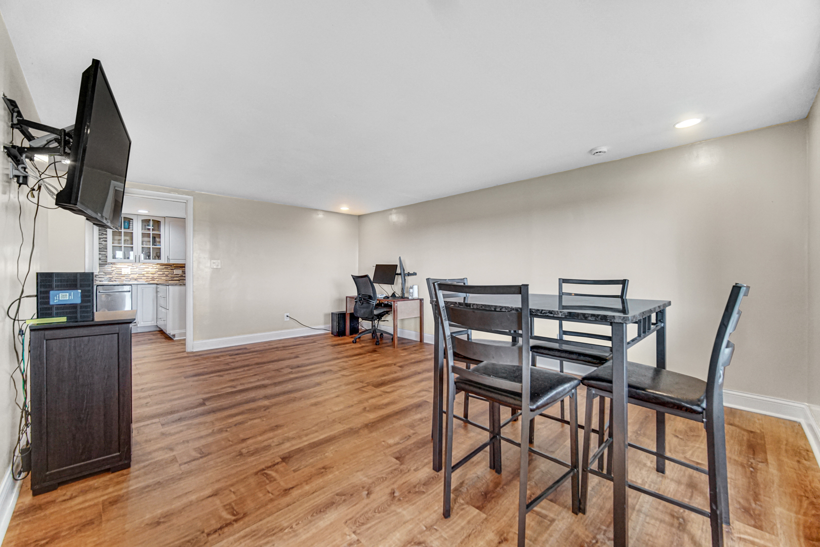 19150 Airport Road Romeoville, IL 60446 - Photo 5 of 14 a view of a dining room with furniture and wooden floor