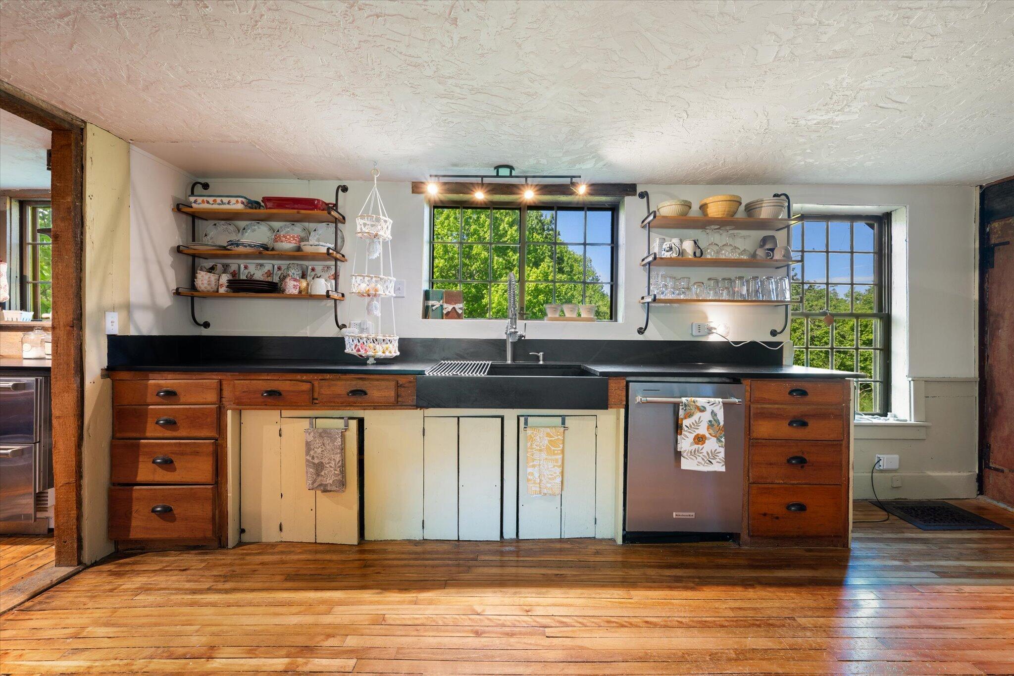 468 Hinckley Ridge Road Blue Hill, ME 04614 - Photo 16 of 74 18-Kitchen
