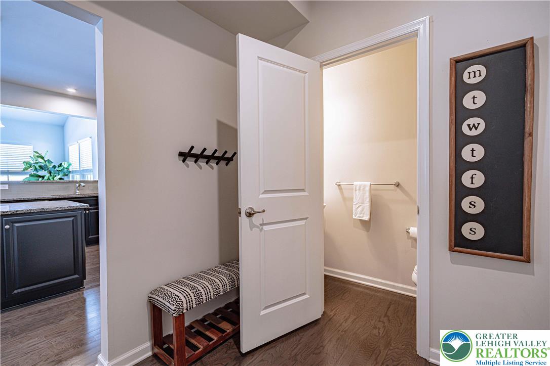 2584 Raya Way Easton, PA 18045 - Photo 26 of 55