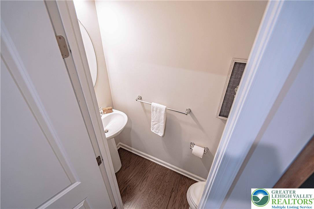 2584 Raya Way Easton, PA 18045 - Photo 27 of 55