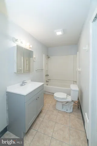 $2,100 | 19 North Main Street, Unit 21, New Egypt, NJ 08533
