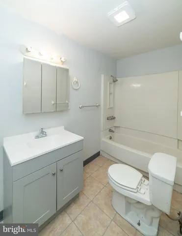 $2,100 | 19 North Main Street, Unit 21, New Egypt, NJ 08533