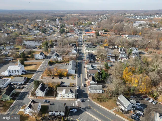 $2,100 | 19 North Main Street, Unit 21, New Egypt, NJ 08533