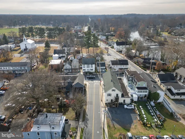 $2,100 | 19 North Main Street, Unit 21, New Egypt, NJ 08533