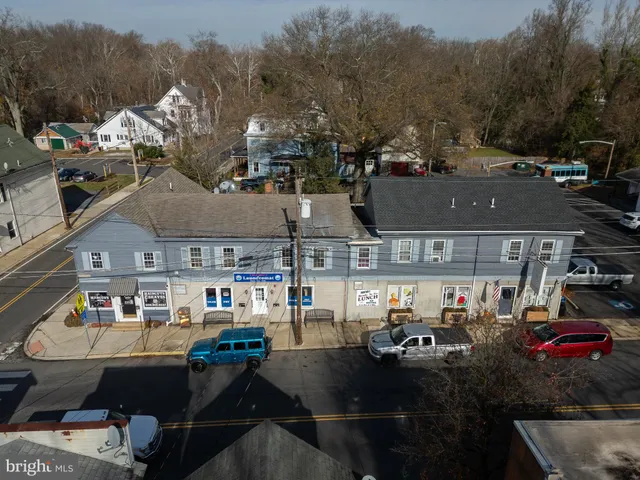$2,100 | 19 North Main Street, Unit 21, New Egypt, NJ 08533