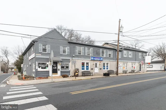 $2,100 | 19 North Main Street, Unit 21, New Egypt, NJ 08533