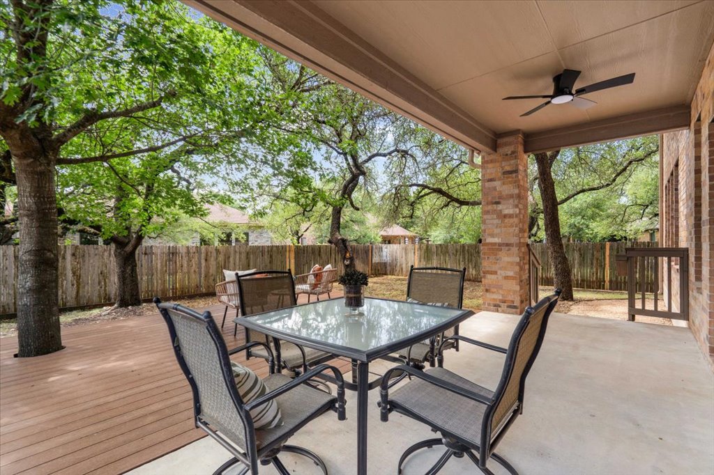 11208 Bastogne Loop Austin, TX 78739 - Photo 36 of 39