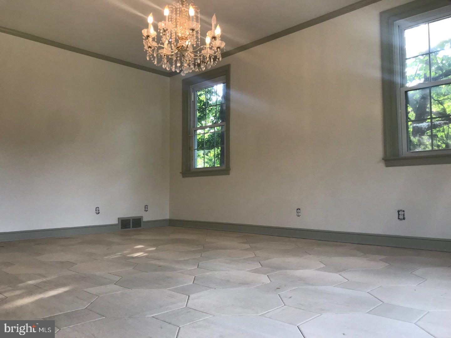 1105 Coventry Road Cheltenham, PA 19012 - Photo 12 of 19 Gallery Image 12