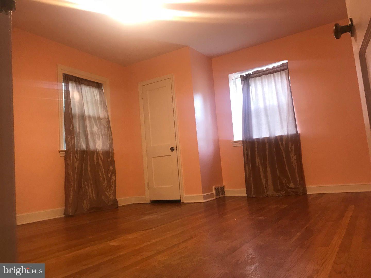 1105 Coventry Road Cheltenham, PA 19012 - Photo 10 of 19 Gallery Image 10