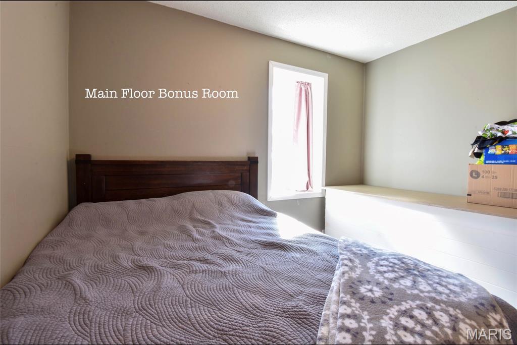 12012 Silver Creek Road Alhambra, IL 62001 - Photo 32 of 45