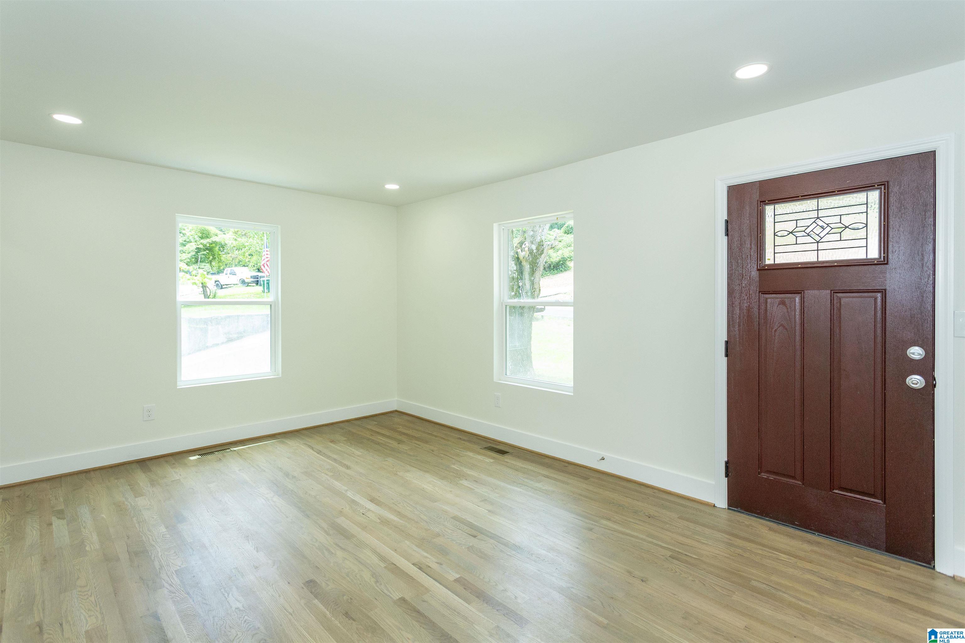5725 Walnut Grove Road Birmingham, AL 35215 - Photo 4 of 36