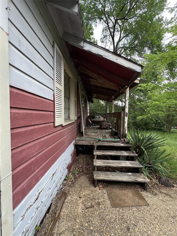 617 Westwind Road Tool, TX 75143 - Photo 2 of 11