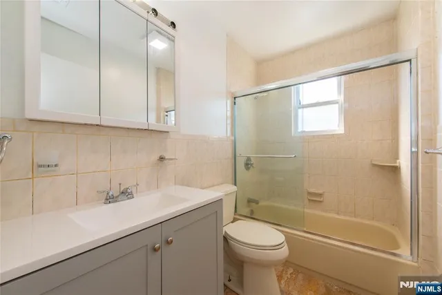 $5,745 | 12 Bond Place, North Arlington, NJ 07031