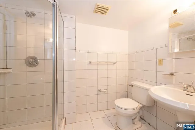 $5,745 | 12 Bond Place, North Arlington, NJ 07031