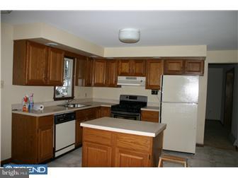 203 Rancocas Road Westampton, NJ 08073 - Photo 4 of 9