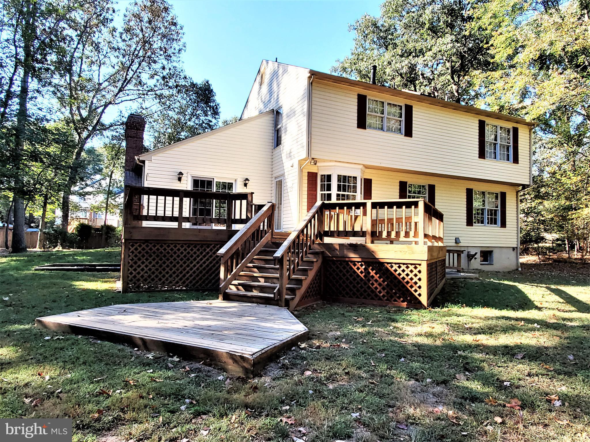 7782 Poplar Grove Road Severn, MD 21144 - Photo 38 of 52 Gorgeous bi-level deck.