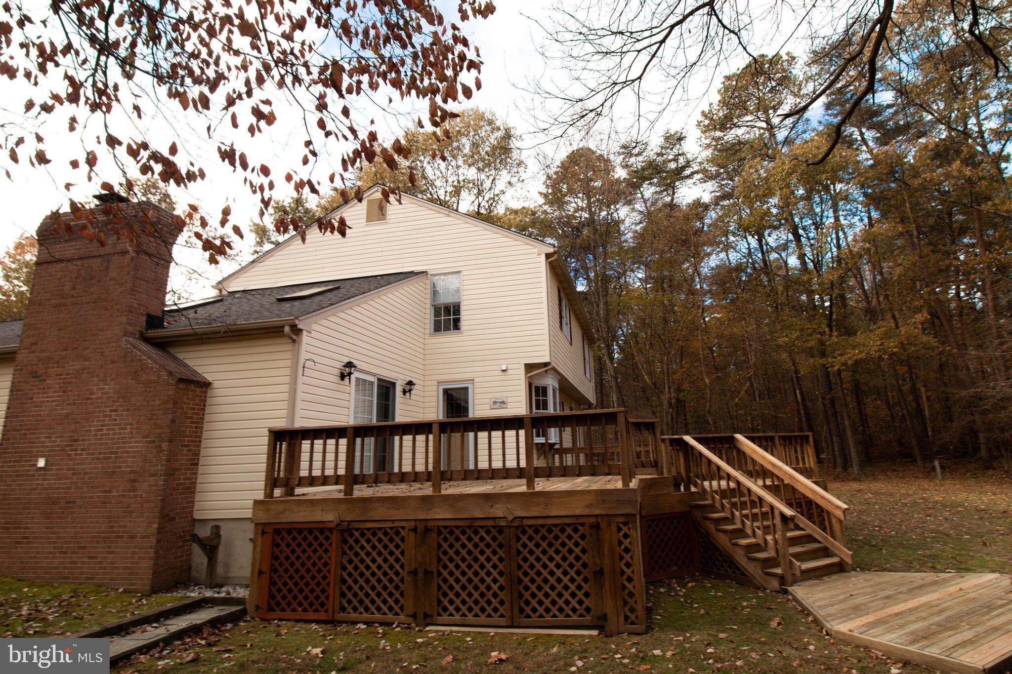 7782 Poplar Grove Road Severn, MD 21144 - Photo 47 of 52 Side view of yard