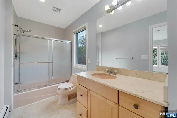 $1,588,888 | 27 Highland Avenue, Demarest, NJ 07627