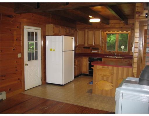 571 Back Road Skowhegan, ME 04976 - Photo 4 of 16 Kitchen.