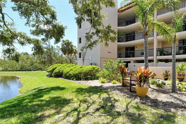 $6,950 | 5100 Jessie Harbor Drive, Unit 504, Osprey, FL 34229