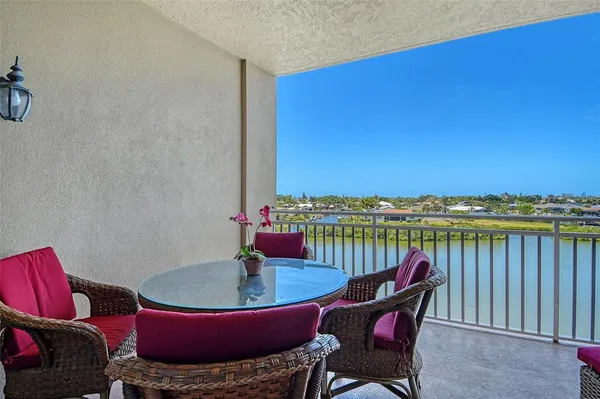 $6,950 | 5100 Jessie Harbor Drive, Unit 504, Osprey, FL 34229