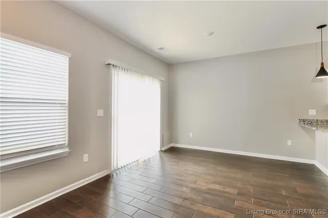 $2,105 | 2107 Paddle Wheel Drive, Jeffersonville, IN 47130