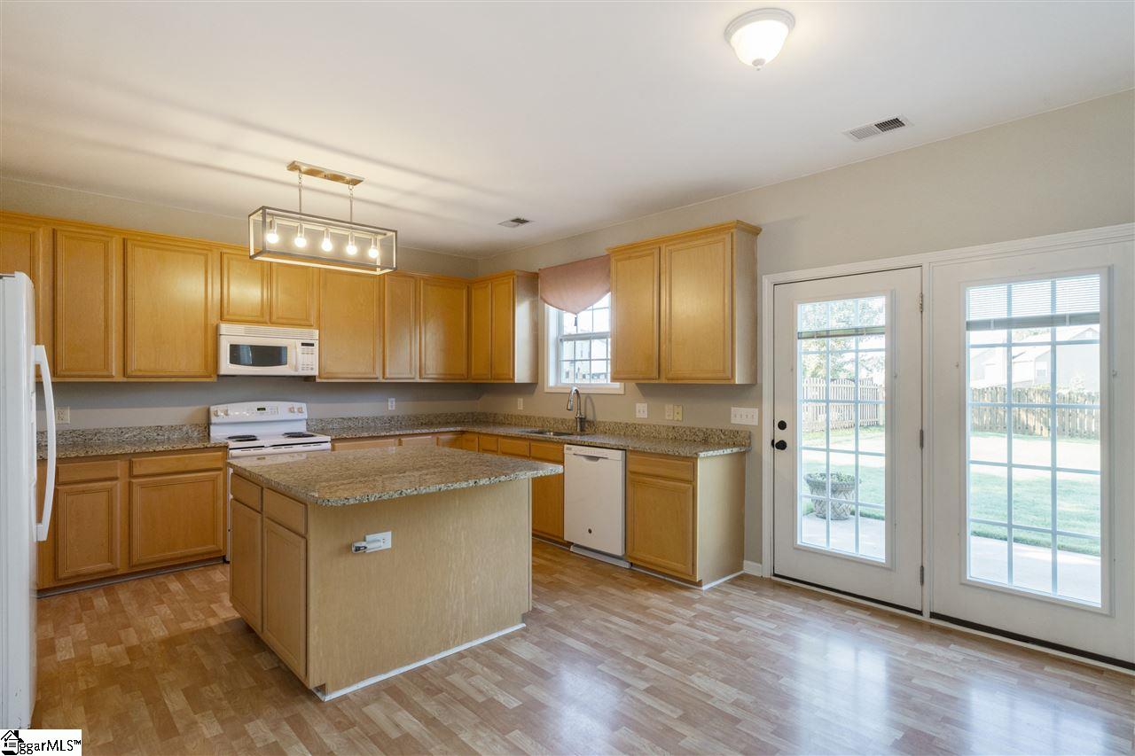 103 Tanner Chase Way Greenville, SC 29607 - Photo 10 of 21 Gallery Image 10