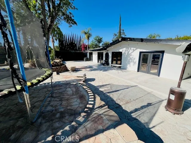 $6,480 | 6201 Corbin Avenue, Tarzana, CA 91356