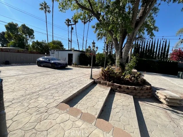 $6,480 | 6201 Corbin Avenue, Tarzana, CA 91356